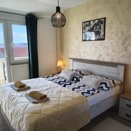 Aurora Apartment *
