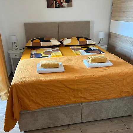 Aurora Apartamento *