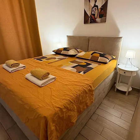 Appartement Aurora *