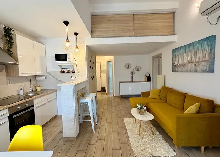 Aurora Appartement *